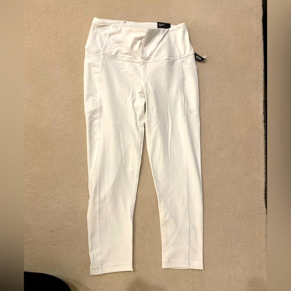 Victoria secret knockout Capri leggings